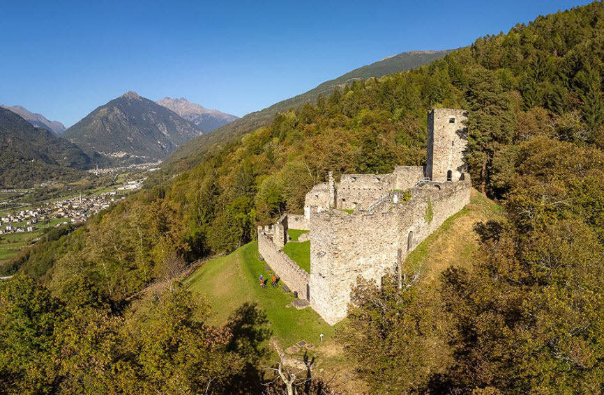 Castello di Bellaguarda, Italy